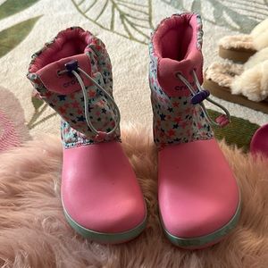 Kids croc snow boots
